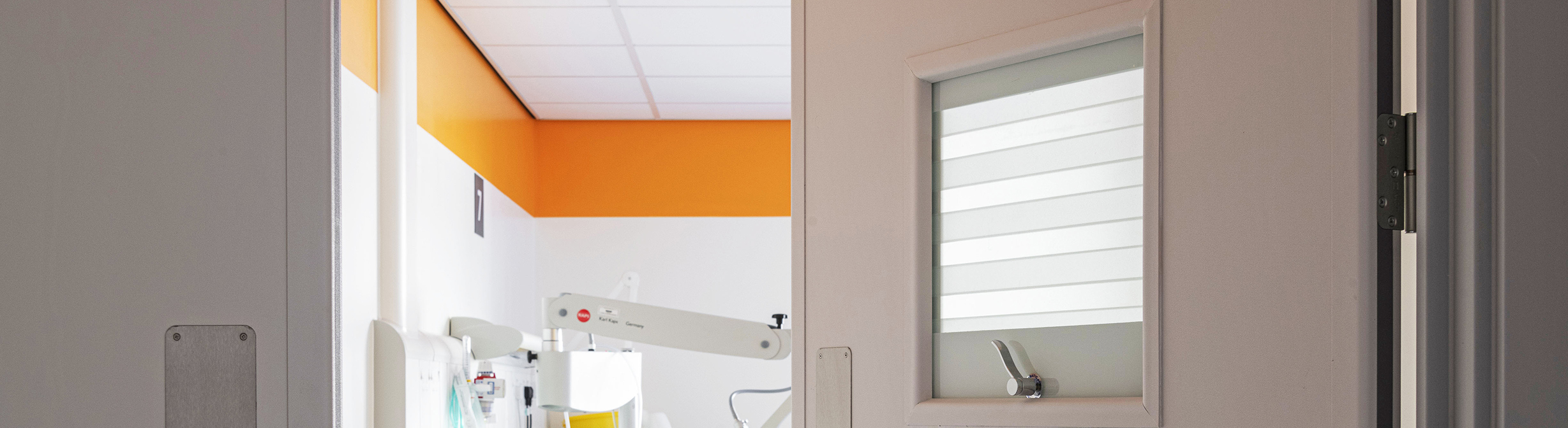 Privacy Vision Panel Key Healthcare Door Range | Vistamatics Privacy Vision Panels | Ahmarra